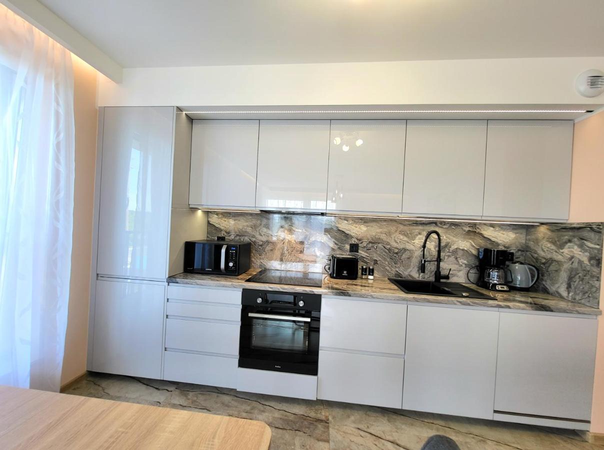 Eksclusive Apartment Paradise Down Town 6 Persons 3 Rooms كراكوفيا المظهر الخارجي الصورة